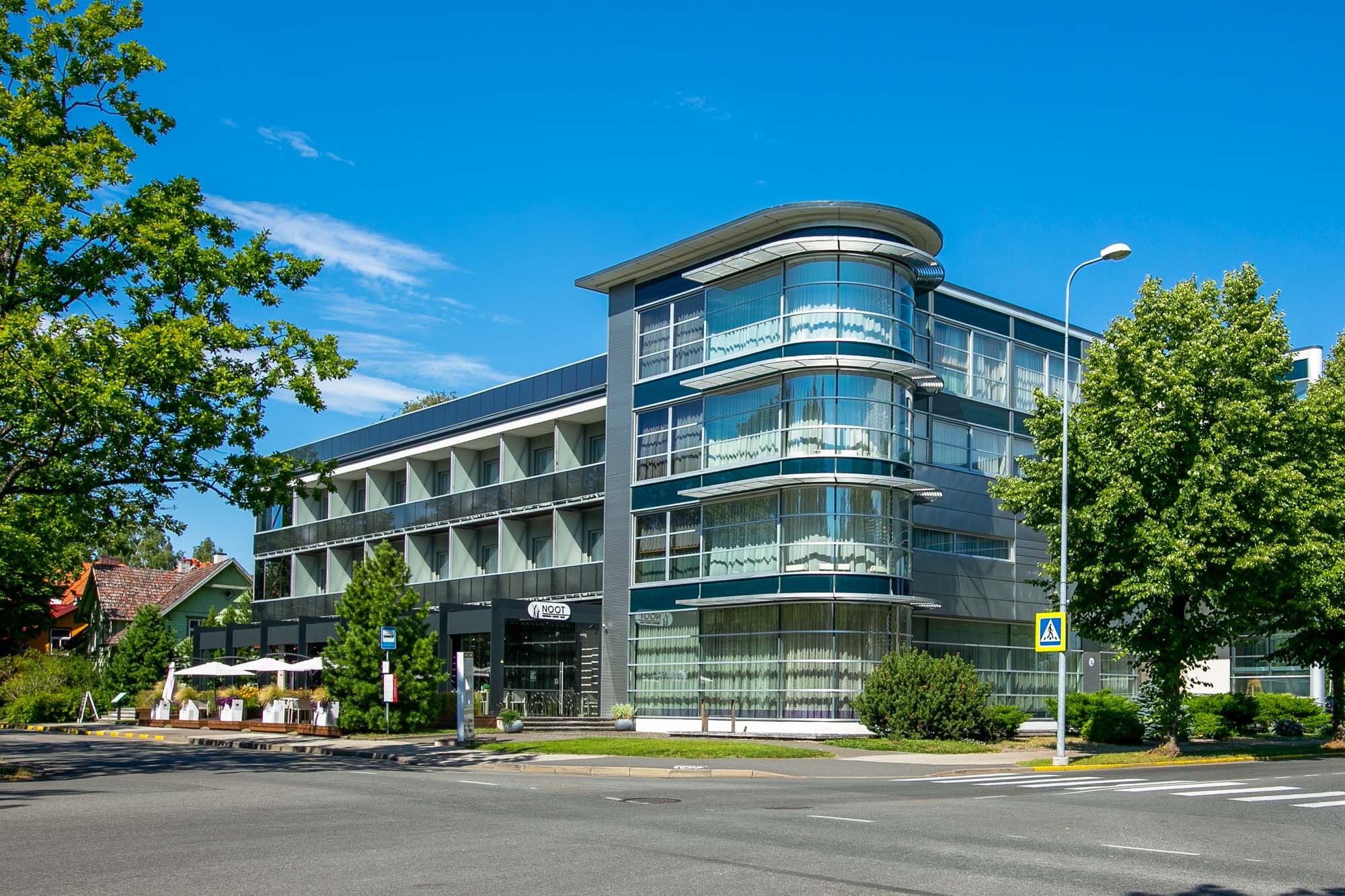 ESTONIA_Resort2-2.jpg